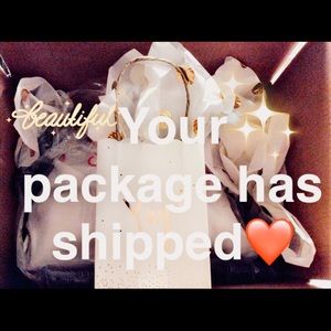 ❤️YOUR PACKAGE HAS SHIPPED❤️